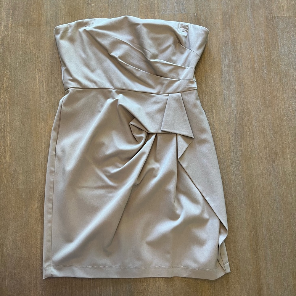 BCBG Maxazria Strapless Dress - Picture 3 of 12